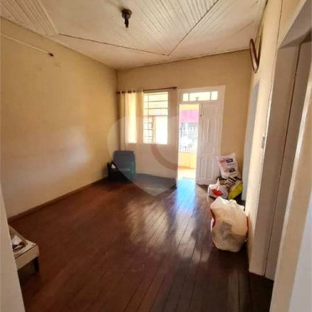 Casa térrea na Vila Lutfalla