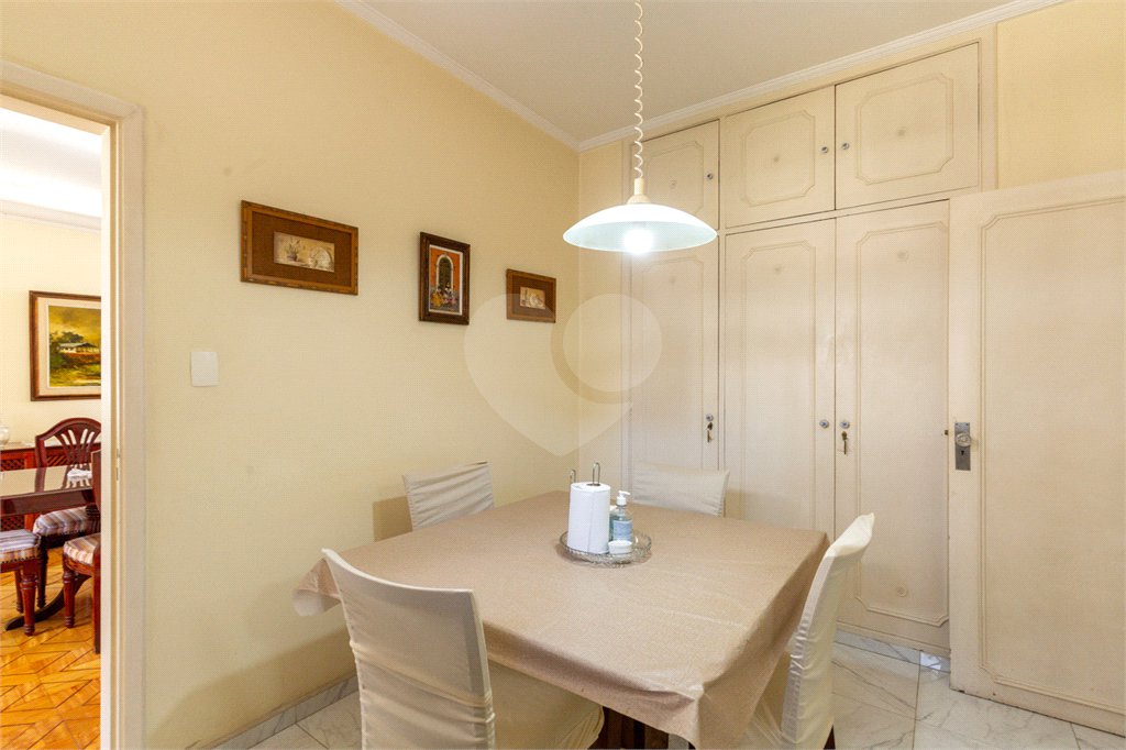 Apartamento a venda no Bela Vista com 3 quartos, 1 suíte, lavabo, 2 vagas, 200 m² de área útil