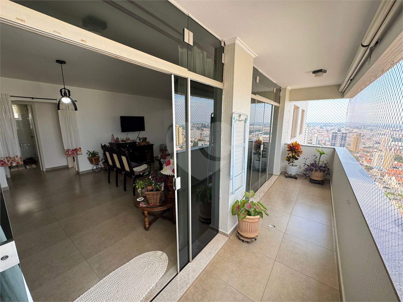 Apartamento com cobertura á venda no Parque Santa Monica - São Carlos/SP