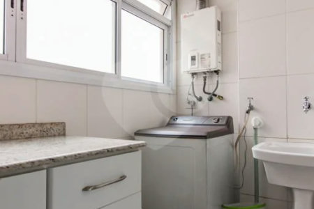 APARTAMENTO COM 118 m², TRÊS SUITES E VARANDA GOURMET - Campo Belo