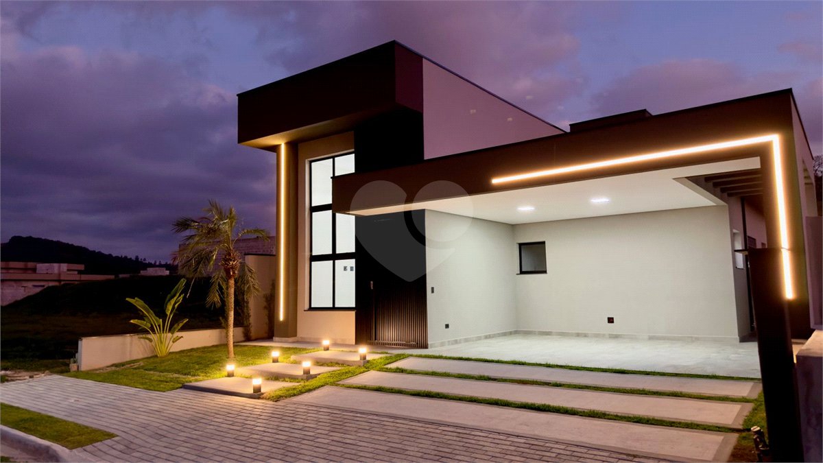 Casa térrea 3 dormitórios (3 suítes), espaço gourmet, piscina, 2 vagas garagem, condomínio fechado com ampla área lazer