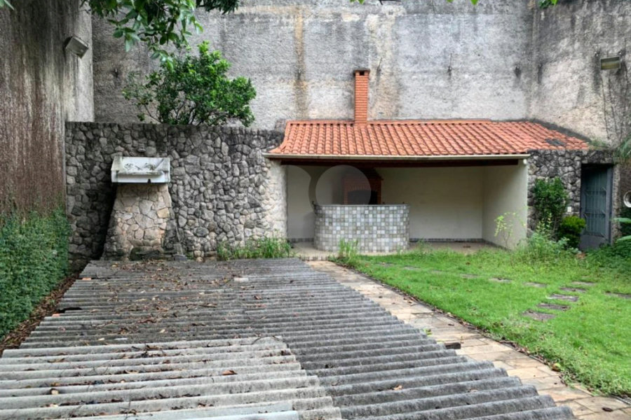 SOBRADO NAS PALMAS DO TREMEMBE