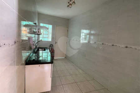 Casa à Venda com 120 m² | 2 Dormitórios | 3 Banheiros | Próximo ao Metrô Belém