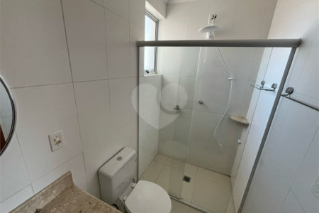 Apartamento mobiliado com 2 dormitórios sendo 1 suíte