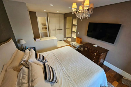 Apartamento mobiliado alto padrão, para venda ou locação, com 4 suítes e 4 vagas, em condomínio-clube no Ipiranga!