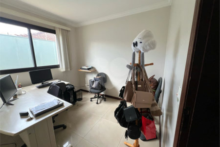 Casa a venda com 5 quartos em São Carlos