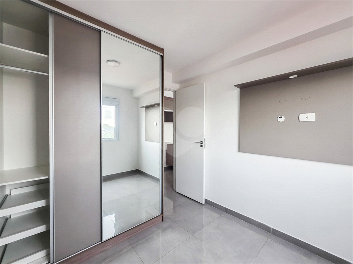 Apartamento - Jabaquara - 1 Quarto / Dormitório - Venda / Compra
