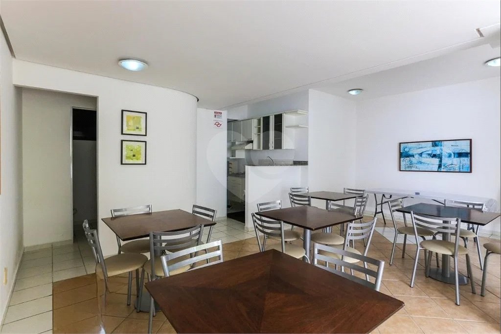 Excelente apartamento, 3 quartos e 2 vagas, para venda na Aclimação!