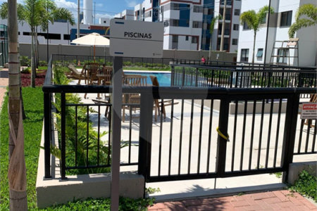 APARTAMENTO NO RECREIO, 2 QUARTOS, ELEVADOR, VARANDA E GARAGEM.