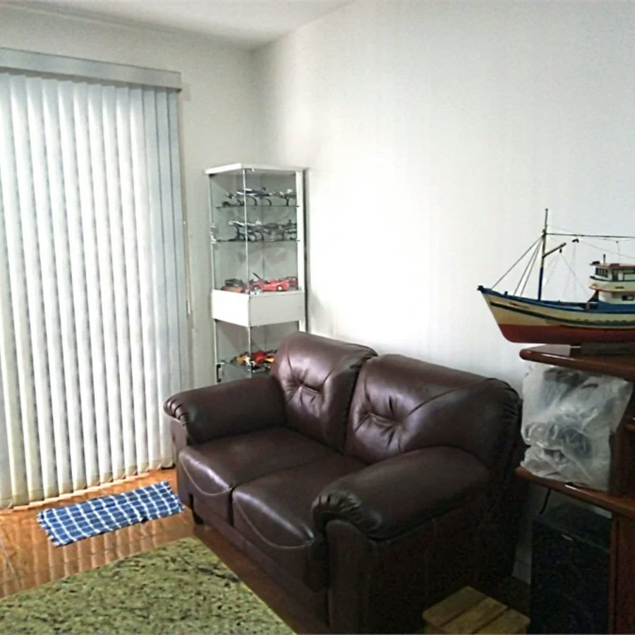 Apartamento à venda com 38m² e 1 dormitório, localizado no bairro Jardim Flor da Montanha.