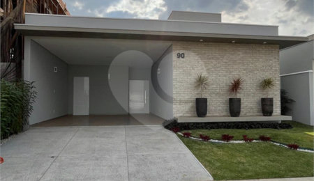 Casa à venda com 3 suítes no condomínio Parque Faber 4, São Carlos - SP