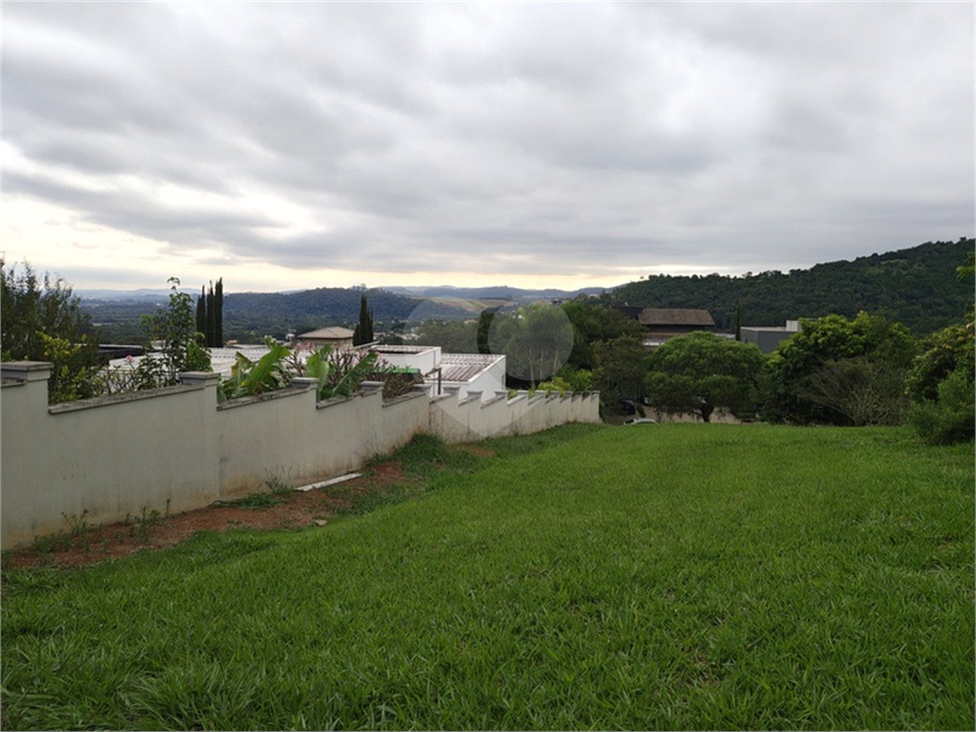 Lote à Venda no Porto Atibaia – 1.300 m² com Vista Privilegiada