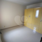 Apartamento com 3 dormitórios sendo 1 suíte.