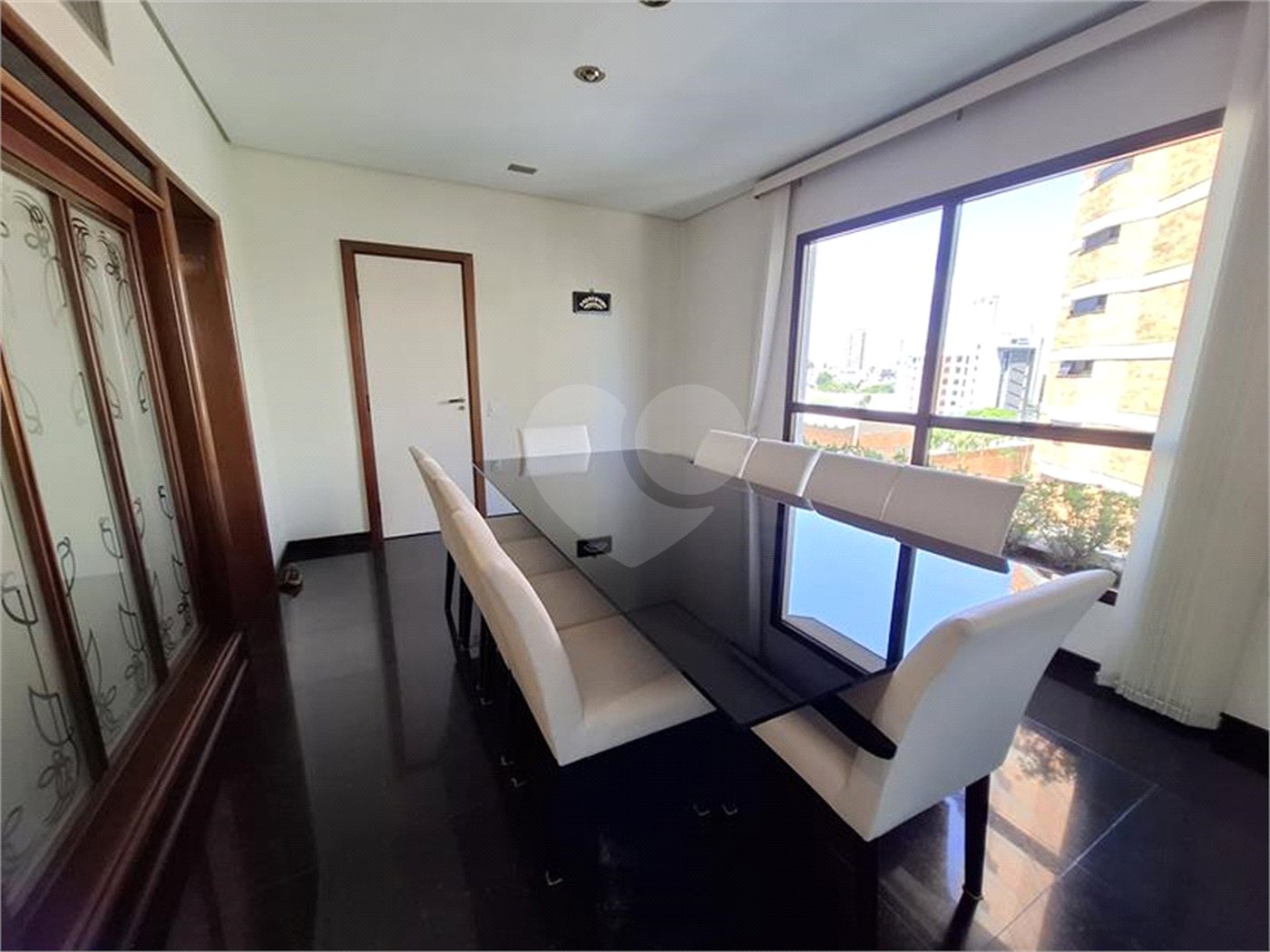 Apartamento, a venda, com 300m² de área privativa, 4 suítes, 4 vagas - Santana / SP