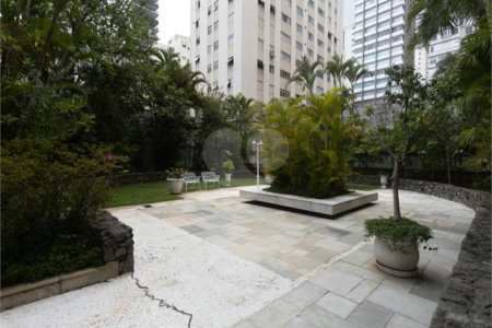 Apartamento a venda nos Jardins 262 m2, 3 suites e 3 vagas