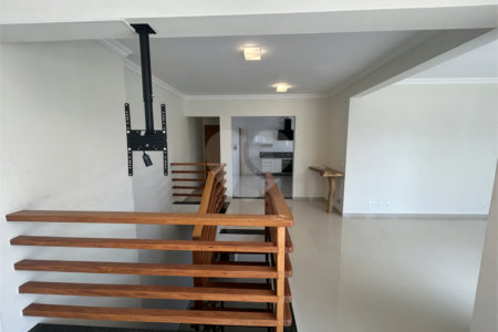 Cobertura de Alto Padrão no Centro de São Carlos – Sofisticação, Espaço e Conforto!