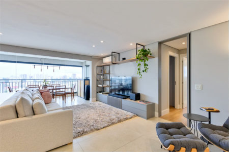 Apartamento à venda com 2 suítes em Santo Amaro, São Paulo, SP