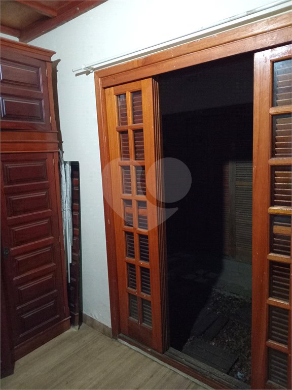 Casa térrea de 90² no Campo Belo com 2 dormitórios e vaga de garagem