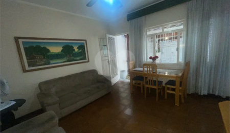 Sobrado à venda com 4 quartos, sendo 1 suíte,  em São Paulo, SP
