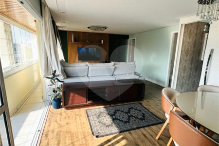 Apartamento á venda MOBILIADO com 128m², 3 suítes, 2 vagas, no centro de Santo André