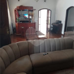 Casa Térrea Assobradada com Varanda Gigante no Jardim Líbano