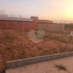 Terreno no Arcoville com 240 m²