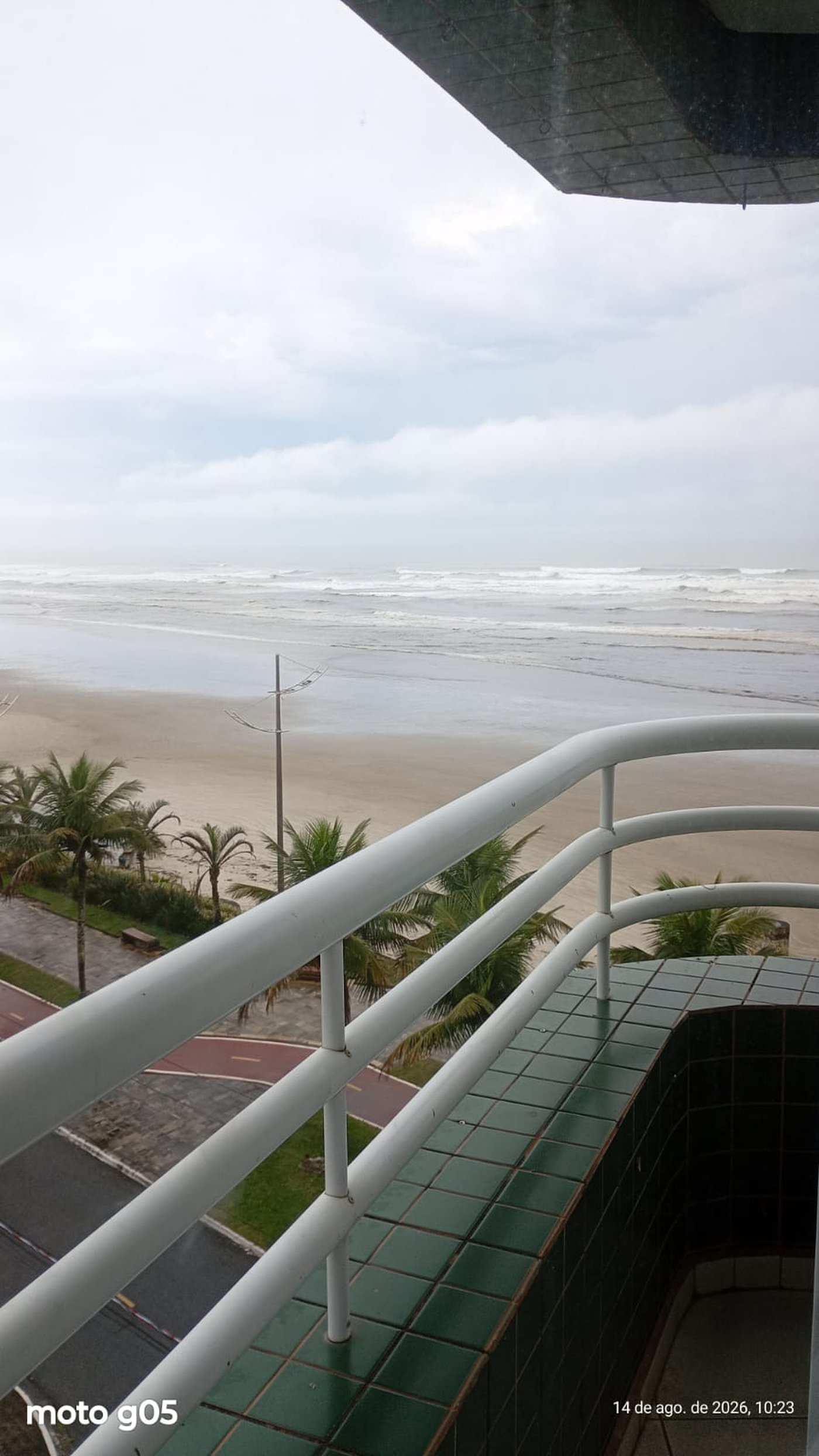 Apartamento Frente Mar em Solemar – Praia Grande