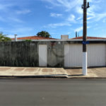 Casa à Venda de 3 dormitórios em São Carlos, no bairro Parque Santa Marta