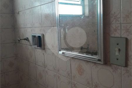 Kitnet Compacta na Liberdade – 33m² | Portaria 24h | Aceita Pets