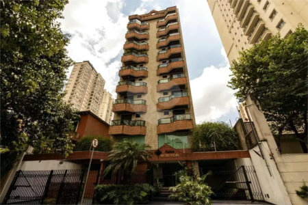 Apartamento à venda na Vila Nova Conceição, mobiliado pronto para morar com varanda e 1 vaga