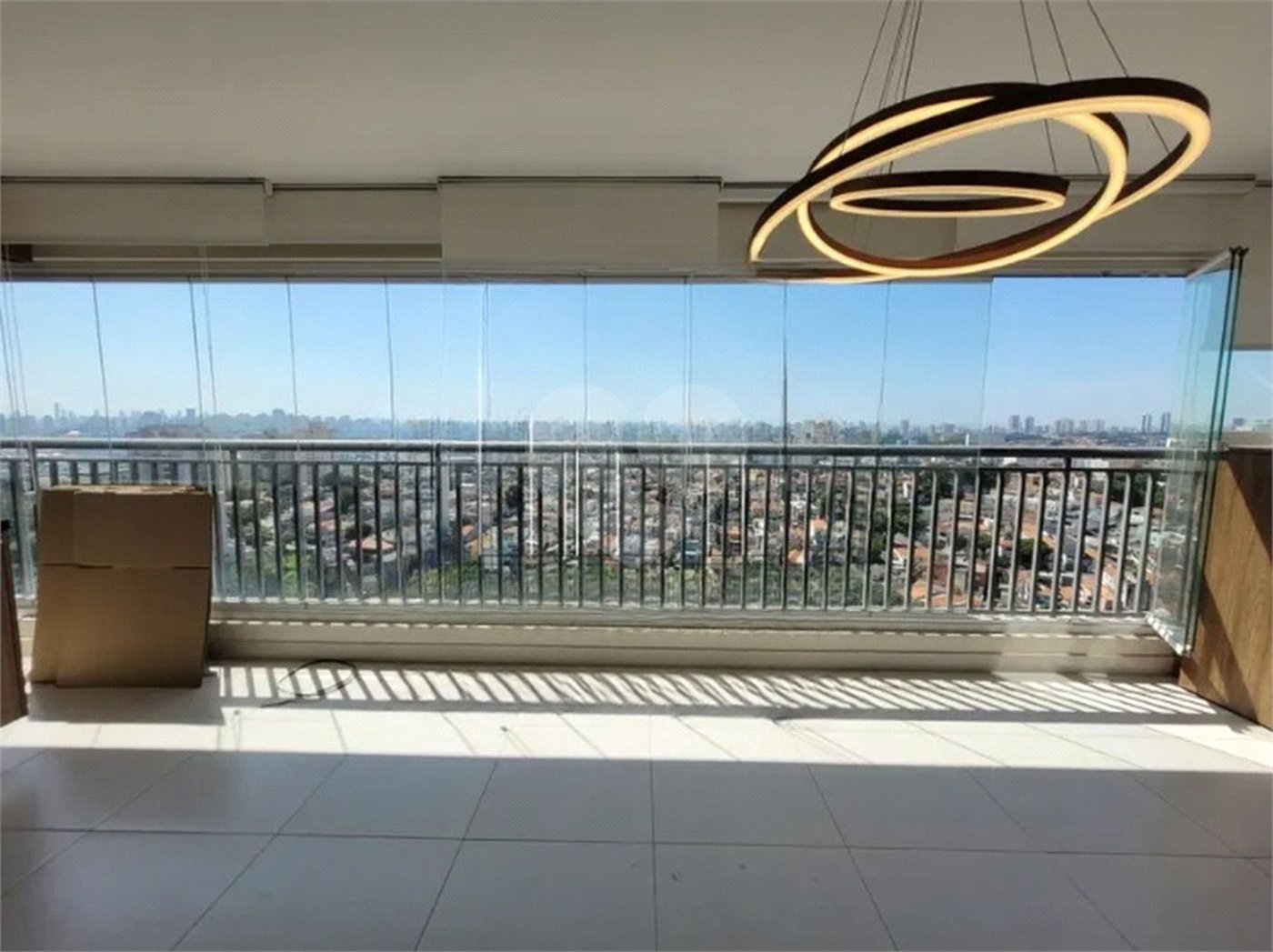 Apartamento à venda com 3 quartos, sendo 2 suítes, em Cambuci, São Paulo, SP