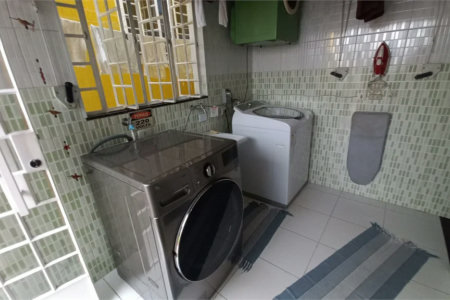 Sobrado à venda com 3 quartos, sendo 1 suíte, em Vila Gomes, São Paulo, SP