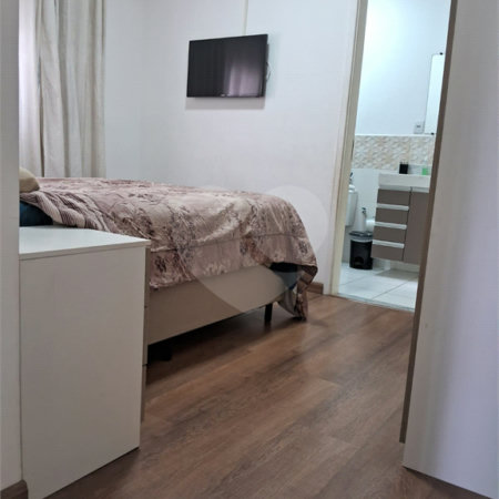 Casa de Vila à venda com 3 quartos, sendo 1 suíte, em Vila Pasti, Louveira, SP