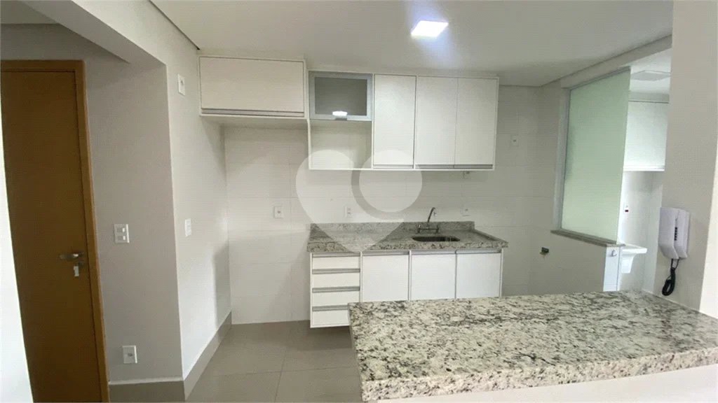 Apartamento para alugar com 2 suítes em Piracicaba.