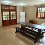 Casa à venda com 4 quartos, sendo 2 suítes,  em Country Residencial Felix, Bom Jesus dos Perdões, SP