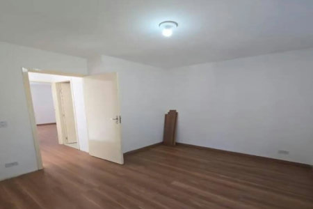 Sobrado à venda com 2 quartos no condomínio Ville de Vie 2, Cotia - SP