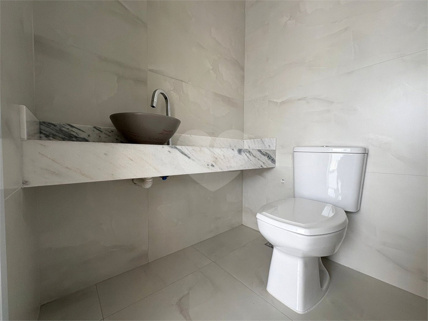 – CONDOMINIO FABER 4