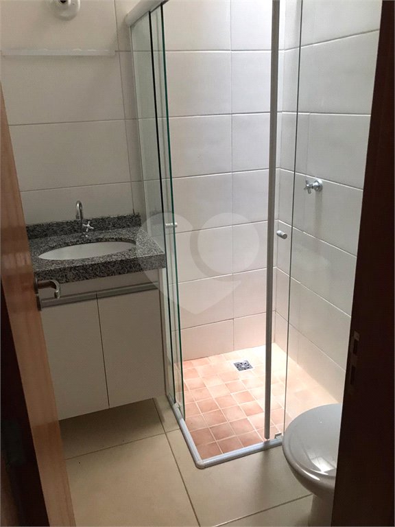 Indaiatuba - Sobrado para venda e Locação - Jardim Nely em Indaiatuba - R$ 425.000,00 - aceita parte em permuta - Bairro tranquilo com fácil acesso a rodovias, Shopping Polo Parque Mall - Assai, Polo shopping - Com duas suítes sendo uma com sacada, , lavabo. área de serviço , 2 vagas, portão ele