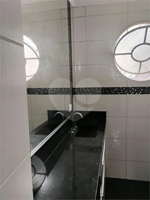 Lindo sobrado para locação na Vila Mascote