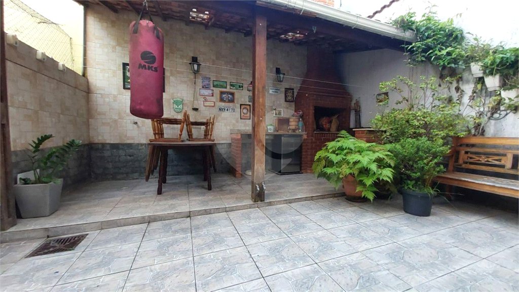 Casa à venda com 3 quartos, sendo 1 suíte,  em Vila Paulista, São Paulo, SP