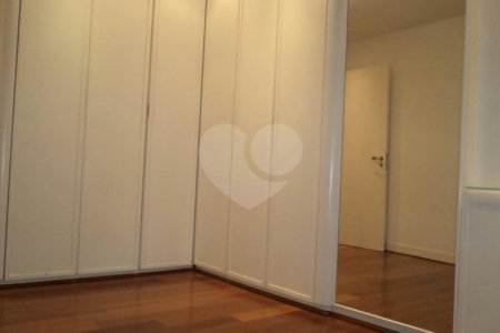 Apartamento para alugar com 4 suítes em Alto da Boa Vista, São Paulo, SP