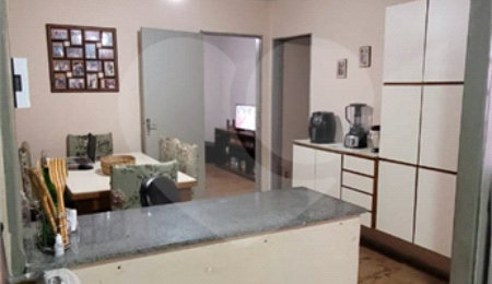 Casa à venda com 3 quartos, sendo 2 suítes,  no Centro, Ibaté, SP