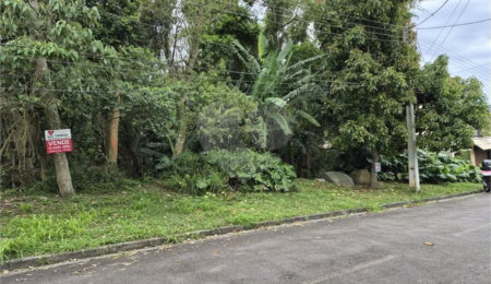 Terreno à venda no condomínio Alpes da Cantareira, Mairiporã - SP