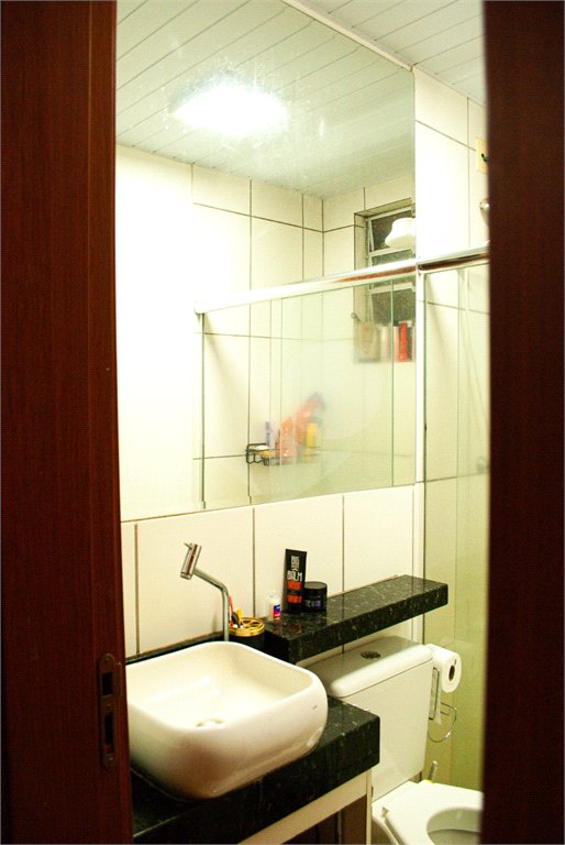 Apartamento à venda com 2 dormitórios no Monte Logan, São Carlos