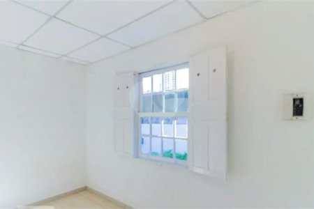 Imóvel Comercial e Residencial à Venda na Avenida Guarulhos – 285,95 m²
