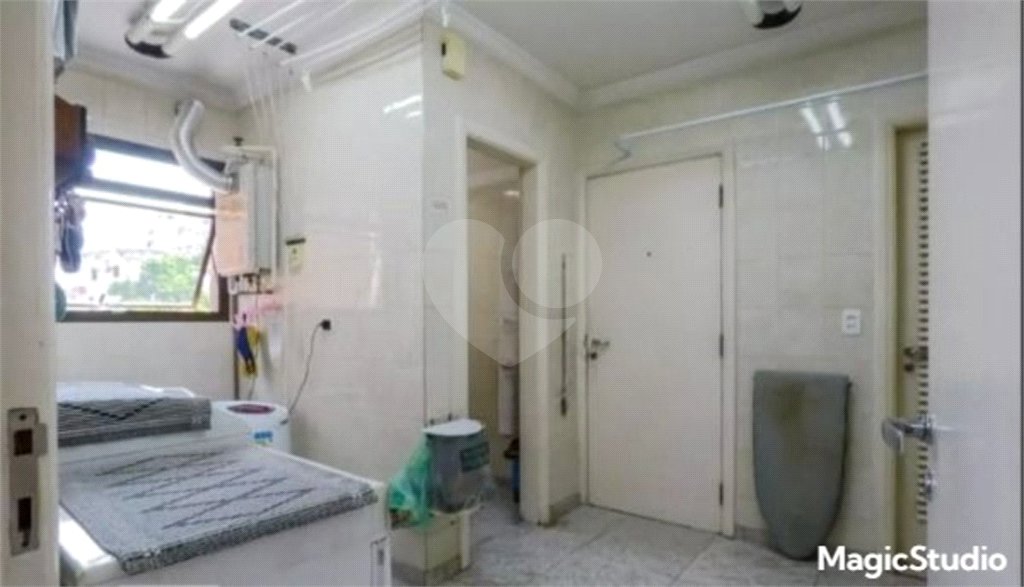 Apartamento com 187m² , 4 dormitórios , sendo 1 suíte , 3 vagas , para locação na Vila Mariana.