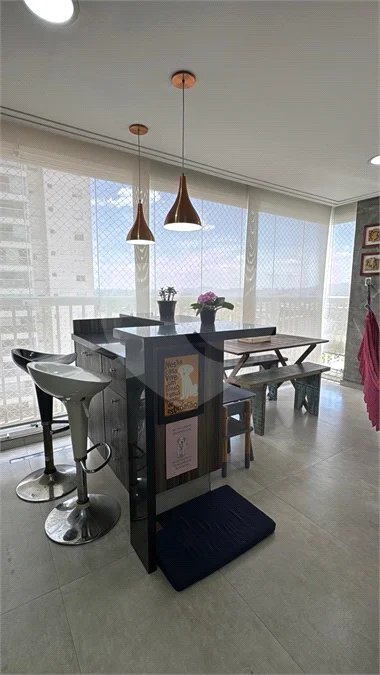 92 m², 3 dormitórios, varanda gourmet, 2 vagas e lazer completo