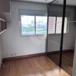 O Seu Apartamento Exclusivo: 74 m² Reformados ao Lado do Ibirapuera!