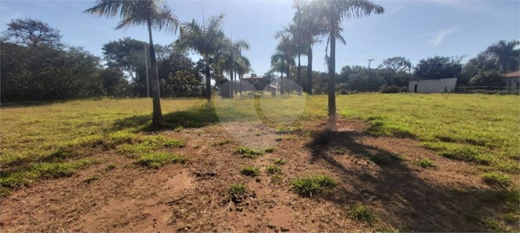 Sitio no Jardim Embaré
