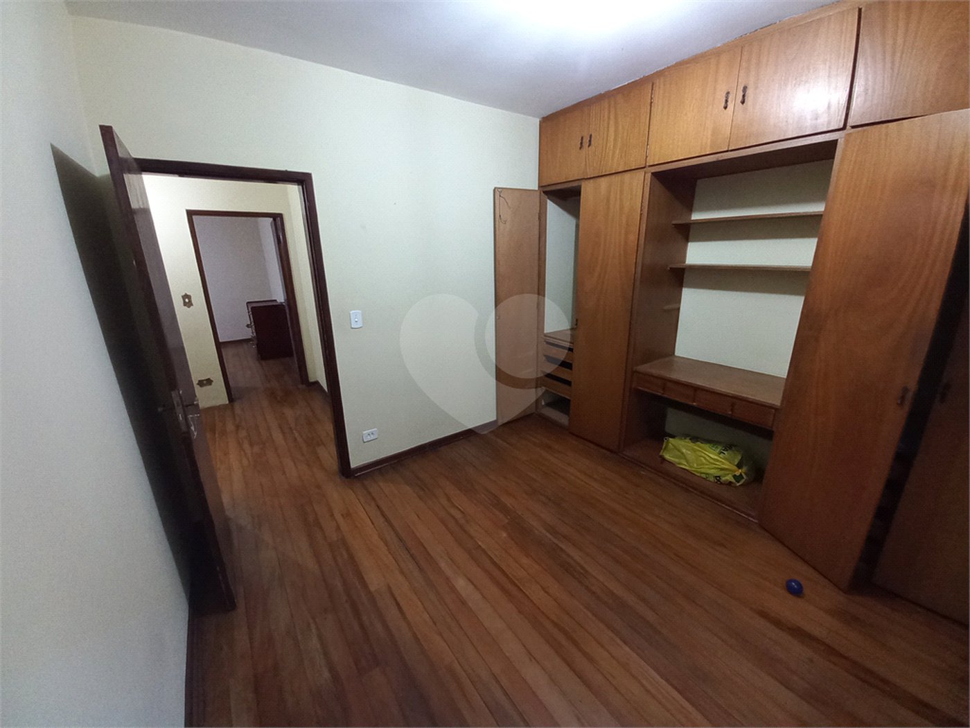 Casa à venda com 4 quartos, sendo 2 suítes,  em Parque Esmeralda, São Paulo, SP